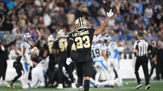 PFF on X: Alvin Kamara, a third round gem for New Orleans. https