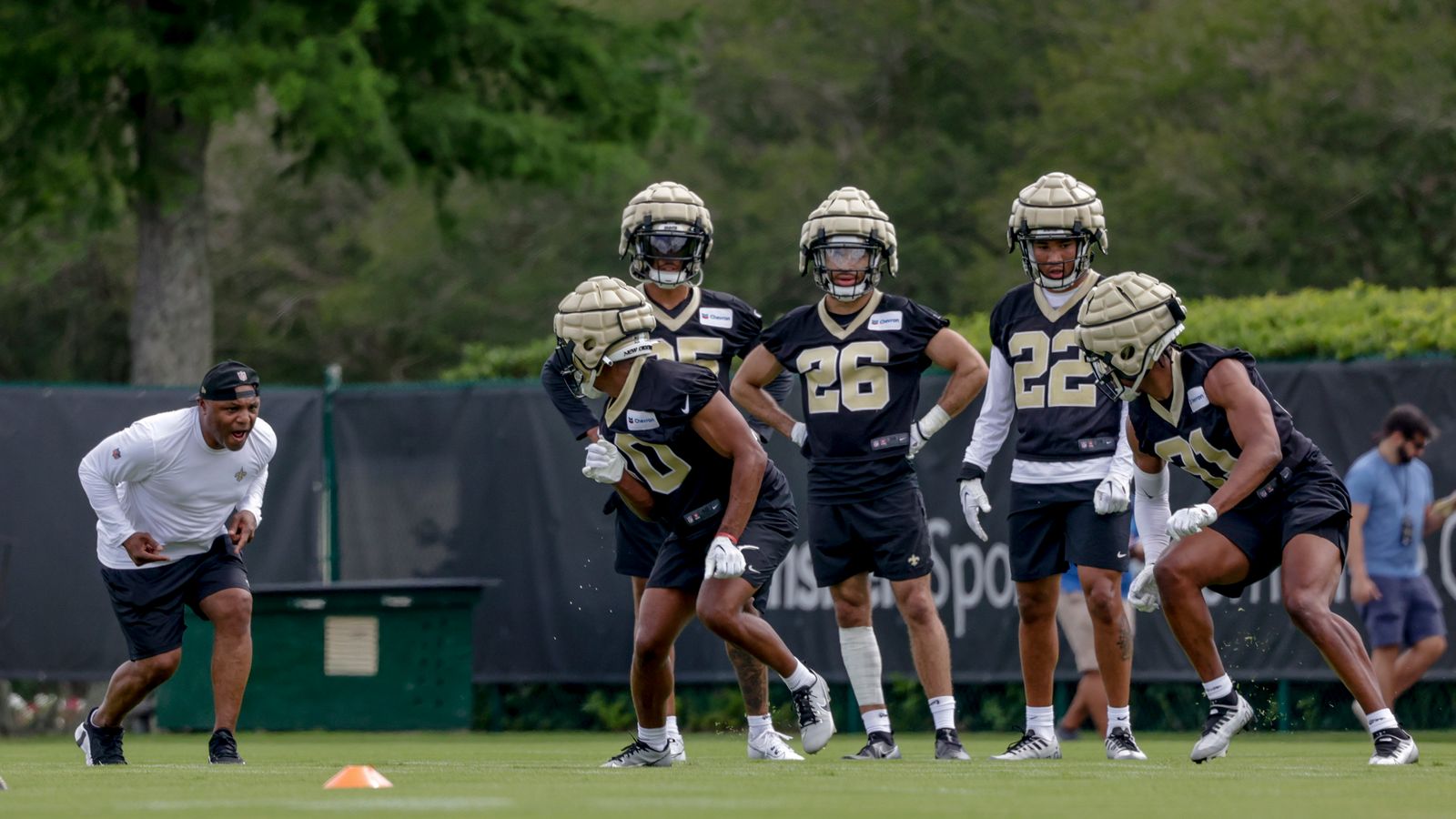 Breaking down OTAs and talking Saints with Marques Colston