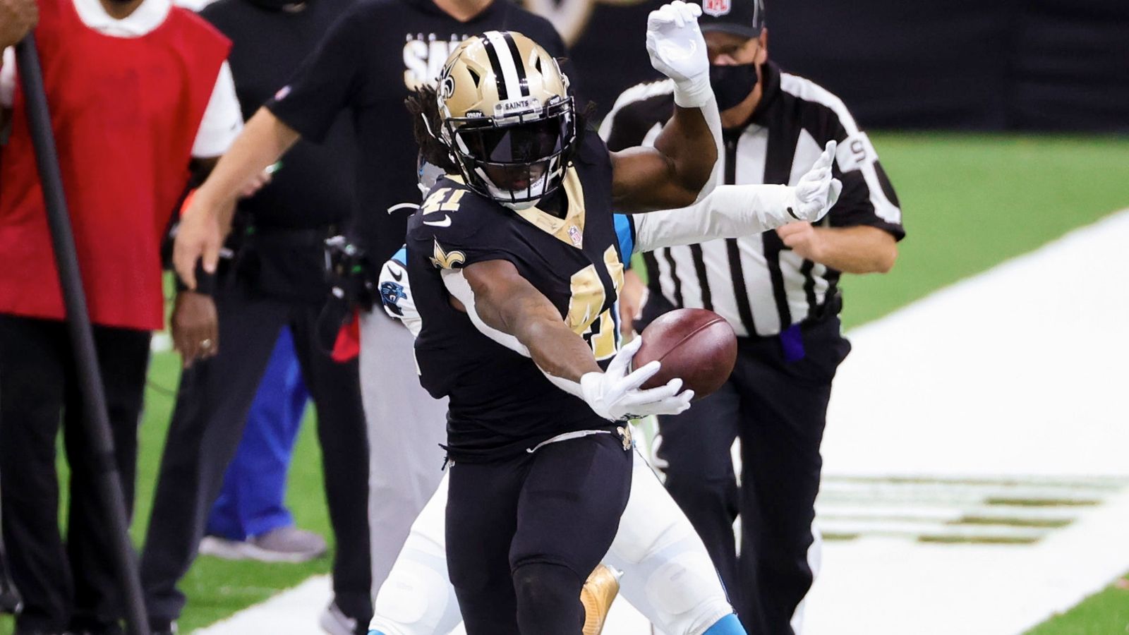 Alvin Kamara 'The Game Doesn't Stop for Anybody'