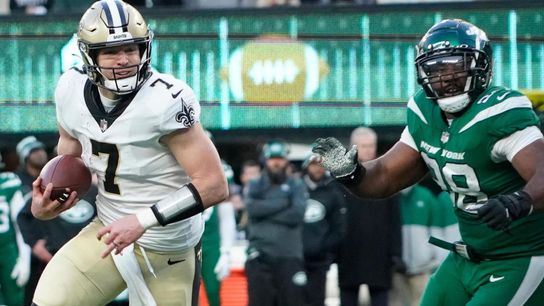 Saints film room: How Taysom Hill is using his legs like a checkdown option (Analysis)