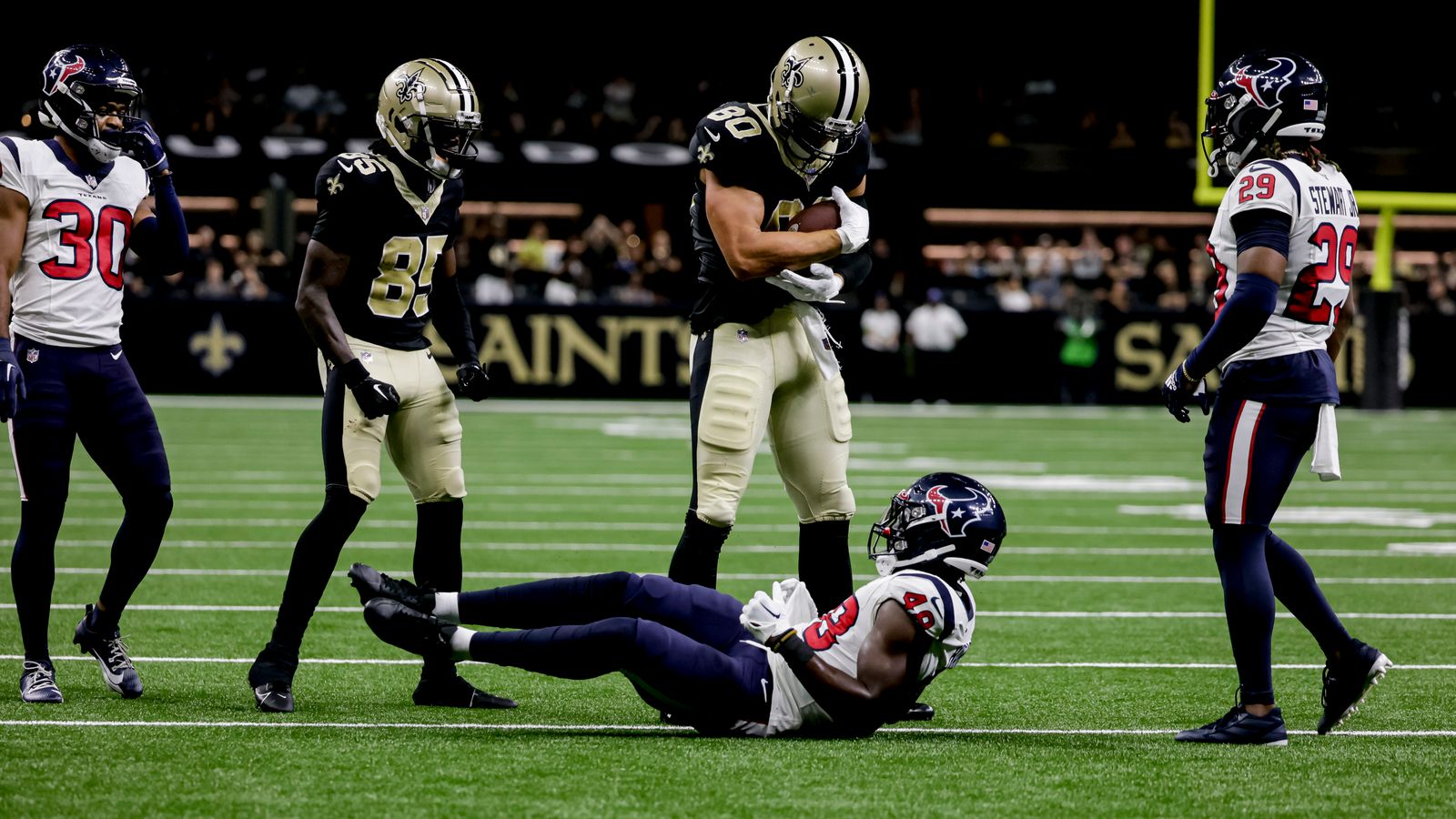 Andrus Peat - New Orleans Saints Game Log