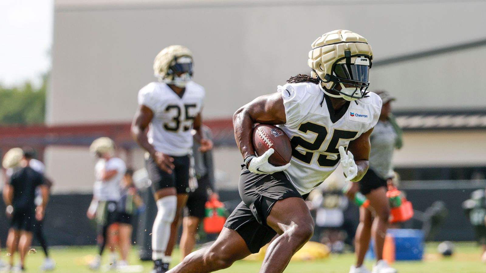 Saints rookie RB Kendre Miller expected to make season debut