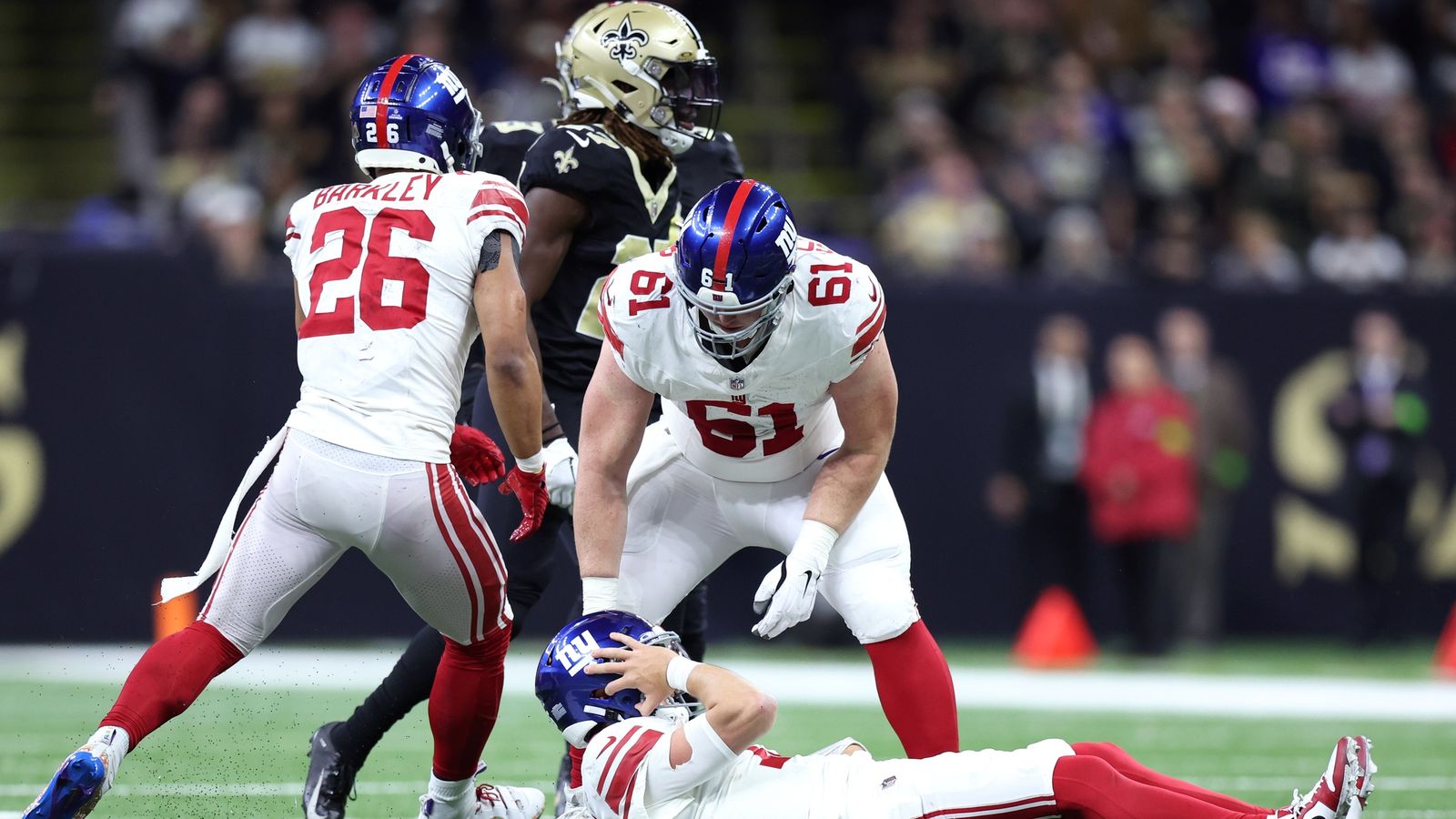 Saints get back to their roots in demolition of Giants, harassing the